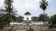 Bandung Kota Termacet di RI, Dedi Mulyadi Salahkan Lampu Lalu Lintas