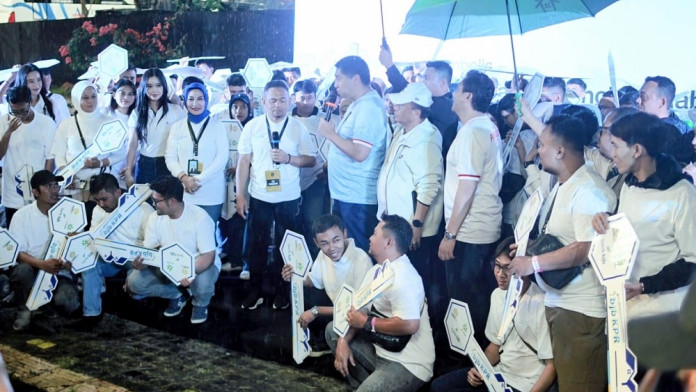 Bank BJB Serahkan Kunci Simbolis kepada 100 Debitur FLPP