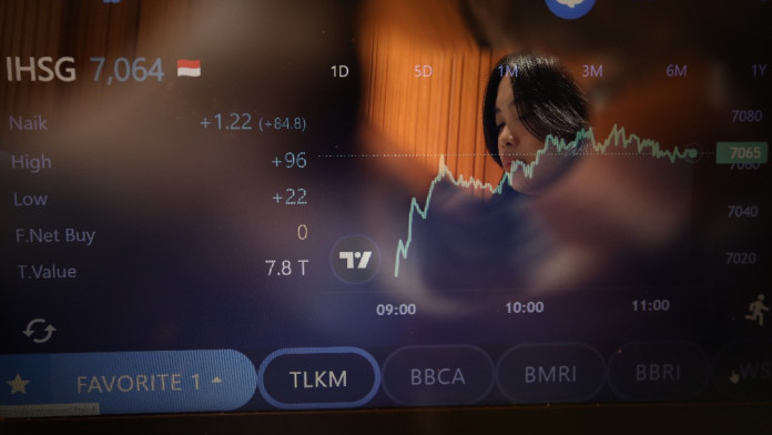 Tarif Impor AS Membayangi Lantai Bursa