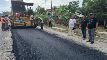 Gubernur Wahid Benahi Jalan Menuju Kuansing Jelang Pacu Jalur