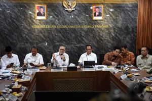 Zulkifli Hasan Pimpin Rapat Tingkat Menteri Yang Membahas Peluncuran Koperasi Merah Putih