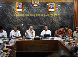 Zulkifli Hasan Pimpin Rapat Tingkat Menteri Yang Membahas Peluncuran Koperasi Merah Putih