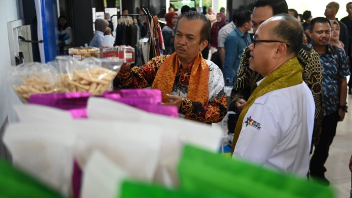 OJK Riau Tingkatkan Literasi Keuangan Ratusan Pelaku UMKM di Dumai