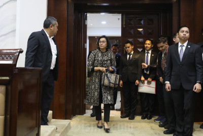 Sri Mulyani Bahas Anggaran Pagu indikatif Kementerian Keuangan Saat Raker Dengan DPR