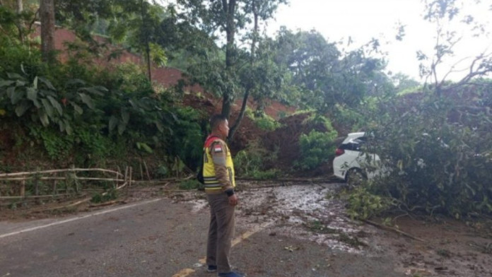 Pemkot Balikpapan Bayar Warga Rp5 Miliar Untuk Bersihkan Drainase