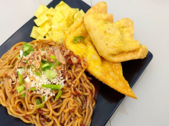 Resep Mie Jebew yang Lagi Viral