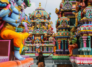 Kuil Shri Sanathana Dharma Aalayam Menjadi Spot Wisata Religi dan Edukasi Budaya Hindu di Indonesia