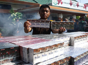 Kejari Jombang Musnakan Berbagai Barang Bukti Tindak Pidana