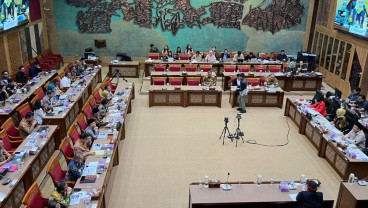 Disinggung DPR, Mendikdasmen Enggan Komentari Kasus Chromebook di Kemendikbudristek