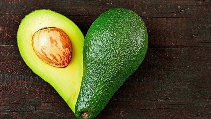 Ini 4 Buah yang Bisa Bantu Turunkan Kolesterol Tinggi