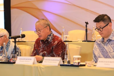 Mereka yang Melawan Arah di Saham PANI dan CBDK