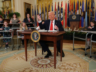 Donald Trump Didiagnosis Mengidap Insufisiensi Vena Kronis, Apa Gejala dan Bahayanya?