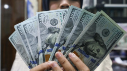 Cek Nilai Tukar Dolar AS di Bank Mandiri, BRI, BNI, dan BCA pada Penutupan Pekan (18/7)