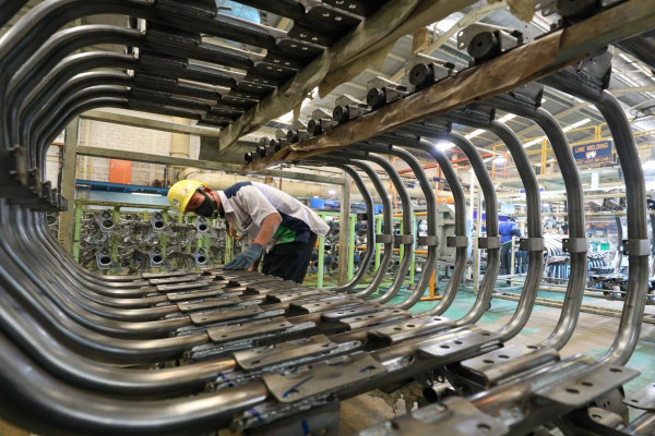 Indonesian Automotive Component Industry Faces Resilience Test