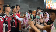 Ibu-ibu 'Demo' di PN Jakpus, Minta Masuk Ruang Sidang Vonis Tom Lembong