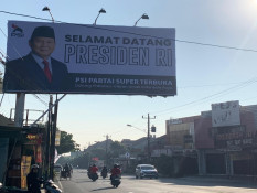 Kongres PSI 2025: Baliho Besar Sambut Presiden Prabowo di Solo