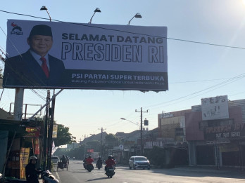 Kongres PSI 2025: Baliho Besar Sambut Presiden Prabowo di Solo