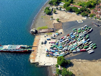 Antrean di Pelabuhan Ketapang Mulai Terurai