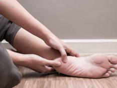 Gejala Plantar Fasciitis, Telapak Kaki Sakit Terasa Seperti Ditusuk-tusuk