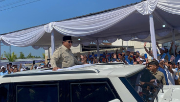 Seloroh Prabowo ke Ketua Kopdes Merah Putih: Jangan Ulangi KUD, Ketua Untung Duluan