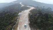 Kabar Terbaru Proyek Jalan Trans Papua Warisan Jokowi ke Prabowo