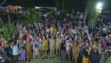 Kunjungi Pulau Kampai, Bobby Segera Bangun Puskesmas dan Dermaga di Sana
