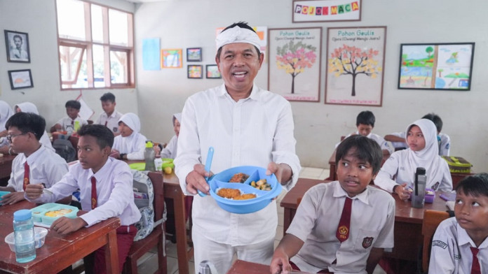 Tak Surut, Dedi Mulyadi Larang Study Tour Meski Sudah Didemo