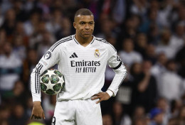 Kylian Mbappe Warisi Nomor Punggung 10 di Real Madrid dari Luka Modric