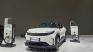 Toyota Urban Cruiser EV & bZ4X Rakitan Lokal Melantai di GIIAS 2025