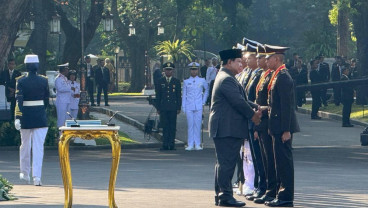 Jelang Pengumuman Logo HUT Ke-80 RI, Jajaran Pimpinan MPR Tiba di Istana