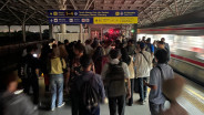 Stasiun Manggarai Mati Lampu, 'Anker' Menumpuk saat Jam Pulang Kerja