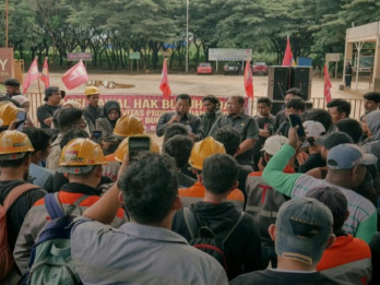 10 Hari Blokade Smelter, Buruh Huadi Nickel Tuntut Kejelasan Nasib Pekerja & Upah