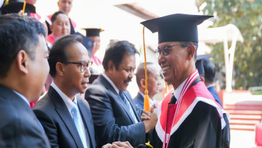 Bahas Kebijakan Ex-Officio, Kepala BP Batam Raih Gelar Doktor di IPDN