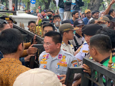 Dishub Bocorkan Wacana Pesan Parkir Pinggir Jalan via HP