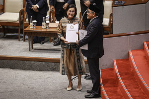 DPR Sahkan Pembahasan RAPBN 2026