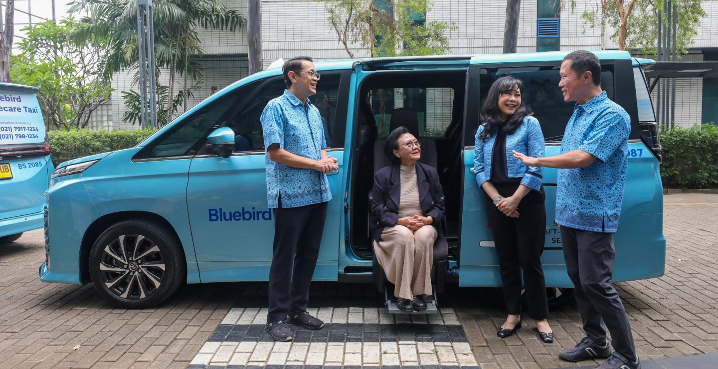 Dua Rute Berbeda Emiten BIRD & ASSA Kuasai Pangsa Pasar Transportasi Darat