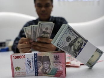 Rupiah Dibuka Melemah, Sentuh Rp16.321 per Dolar AS