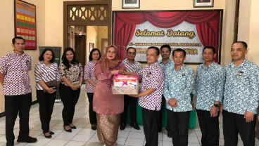 Laras Asri Resort & Spa Salatiga Berbagi Berkah ke Rumah Pelayanan Sosial Anak