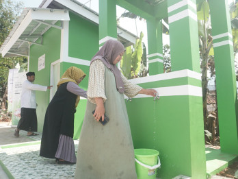 Sarana Air Bersih, Sanitasi Serta Edukasi Literasi Keuangan Untuk Masyarakat