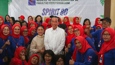 Jokowi Hadiri Reuni Fakultas Kehutanan UGM