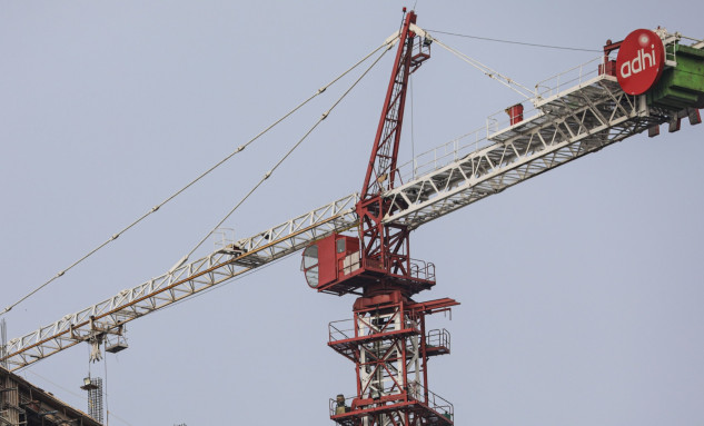 Adhi Karya’s Profit Shrinks, Debt Still Overwhelming