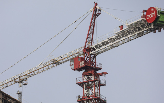 Adhi Karya’s Profit Shrinks, Debt Still Overwhelming