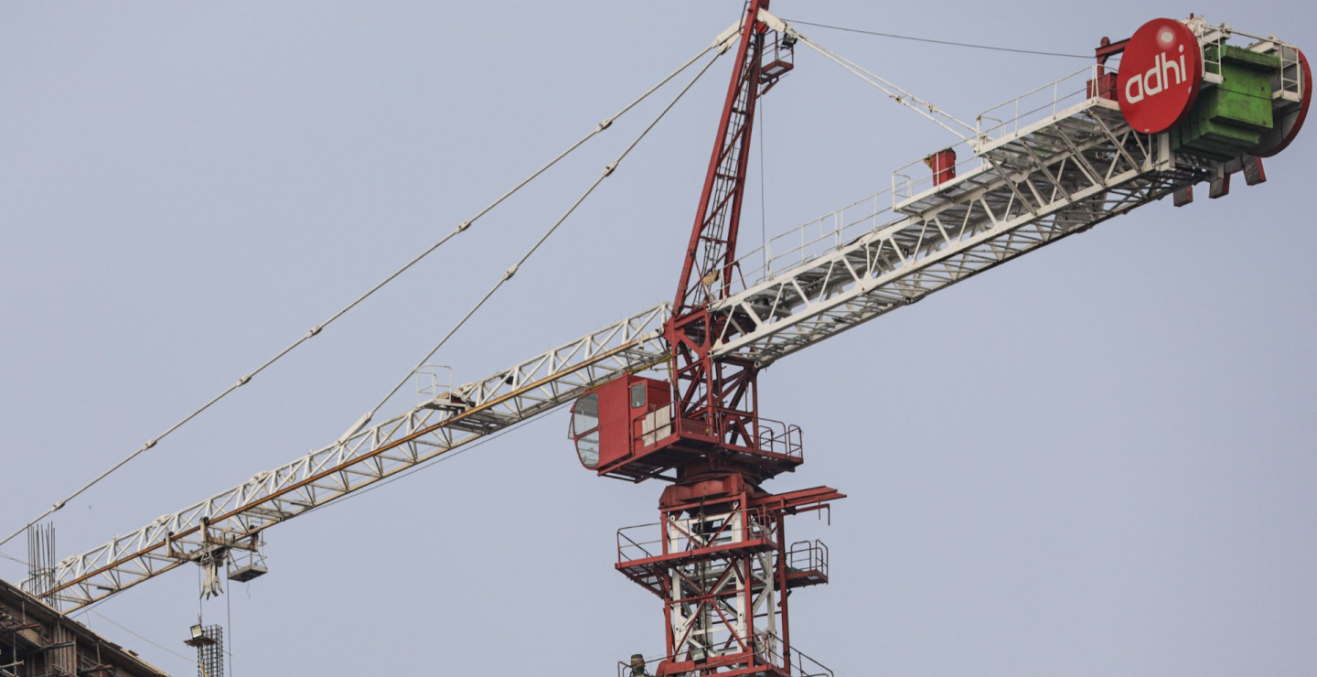 Adhi Karya’s Profit Shrinks, Debt Still Overwhelming