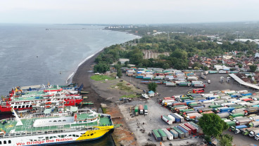 ASDP Tambah Kapal untuk Urai Kemacetan di Pelabuhan Ketapang