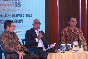 Bisnis Indonesia Midyear Challenges 2025 Sesi II : Menjaga Resiliensi Pasar Keuangan di Era Ketidakpastian Moneter Global