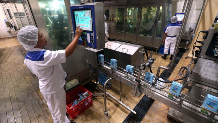 Adu Kinerja Produsen Susu Cimory (CMRY) Vs Ultrajaya (ULTJ) 5 Tahun Terakhir