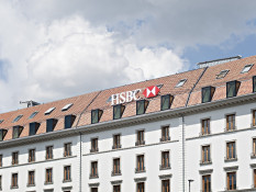 Bank Terbesar Eropa HSBC Kantongi Komitmen Pembiayaan Berkelanjutan Rp891,56 Triliun