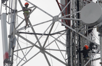 EXCL, INET, ISAT, TLKM Express Interests in 1.4 GHz Spectrum Auction