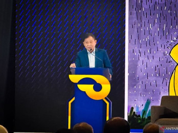 Ignatius Jonan: Kendaraan Hybrid PHEV Paling Relevan 25 Tahun ke Depan