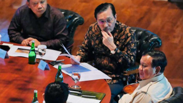 Prabowo dan Luhut Cs Bahas Strategi Ekonomi di Hambalang